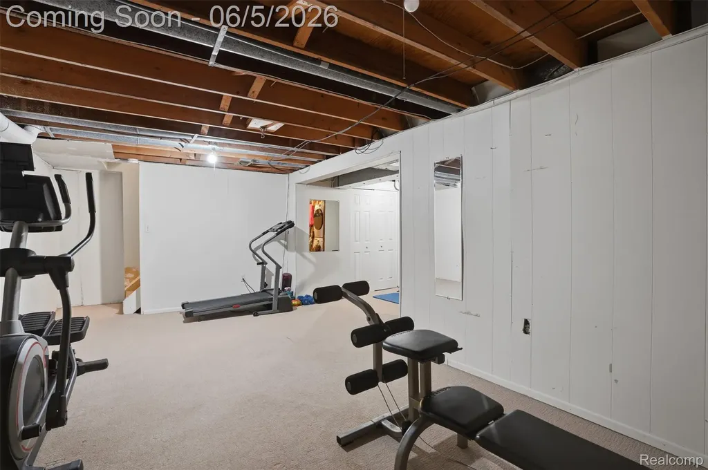 16128 Touraine Drive Clinton Charter Township MI 48038