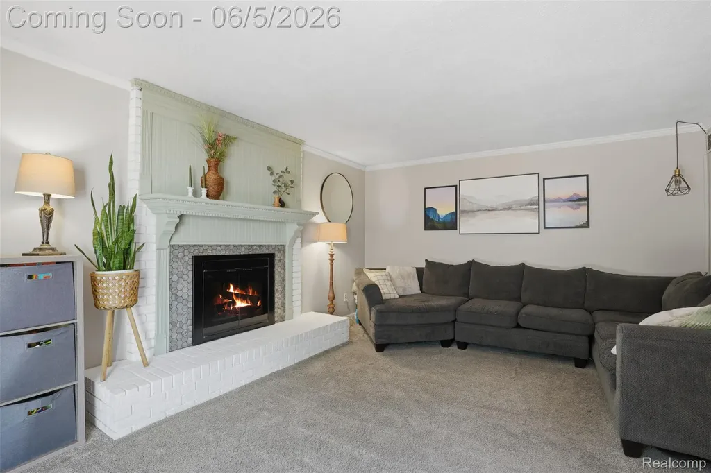 16128 Touraine Drive Clinton Charter Township MI 48038