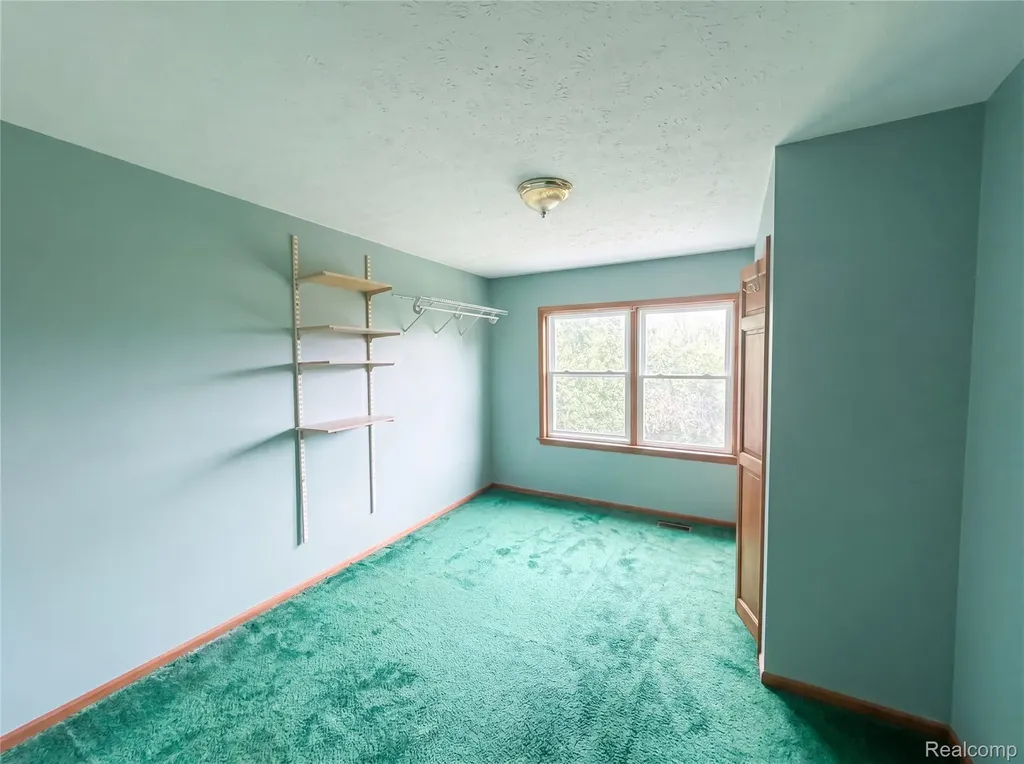 6536 Mountview Court Genoa Township MI 48116