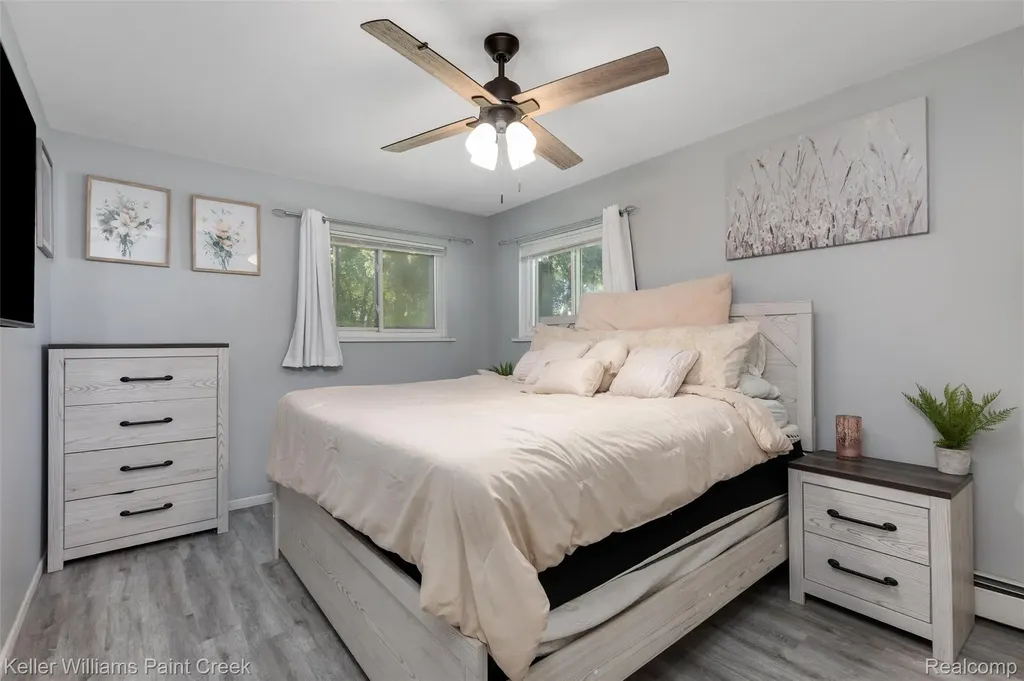2742 Campers Drive Highland Charter Township MI 48356
