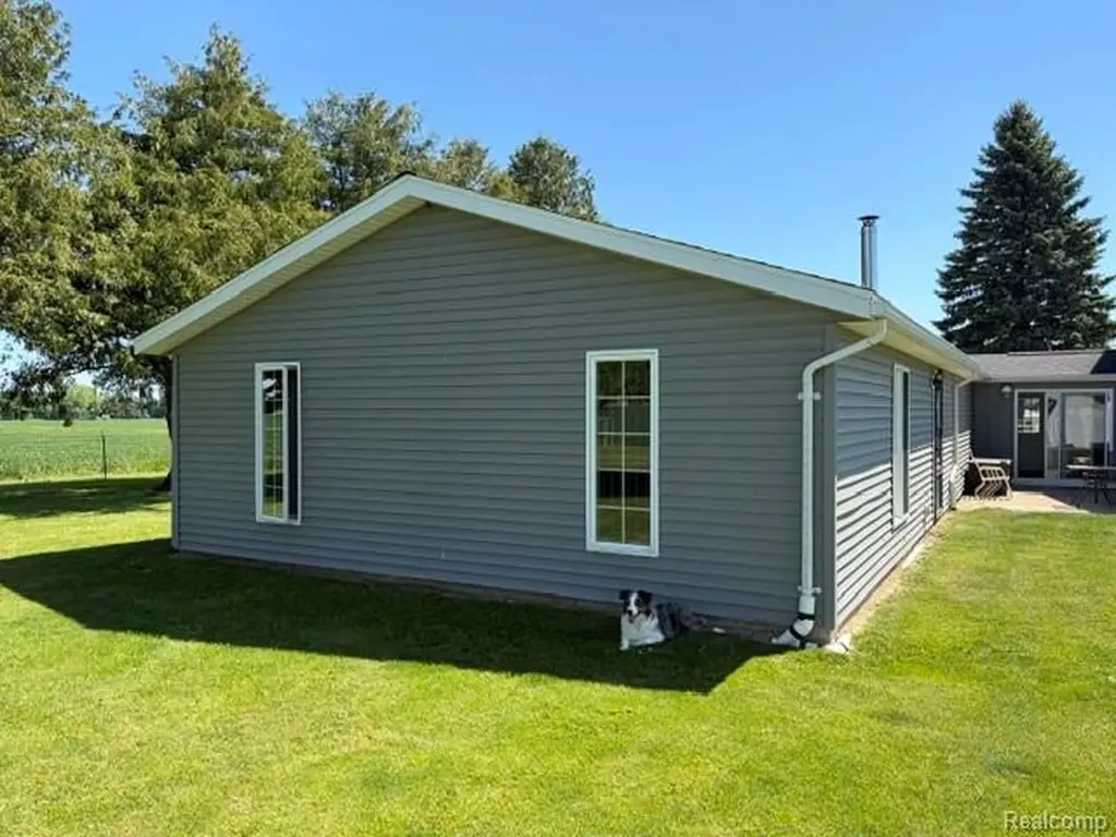 4815 Loree Road Deckerville Village MI 48427