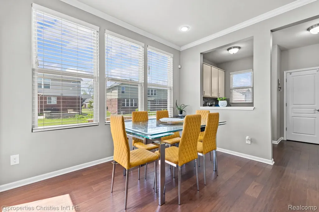 25885 Tennyson Court Novi City MI 48374