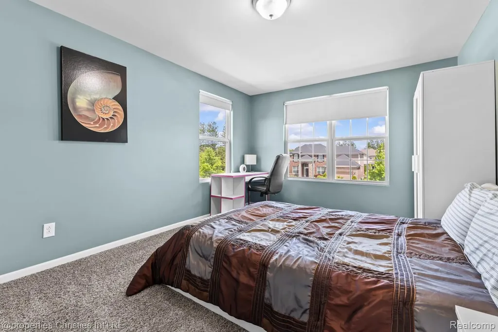 25885 Tennyson Court Novi City MI 48374