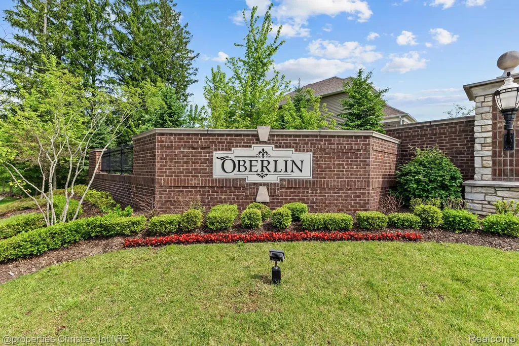 25885 Tennyson Court Novi City MI 48374