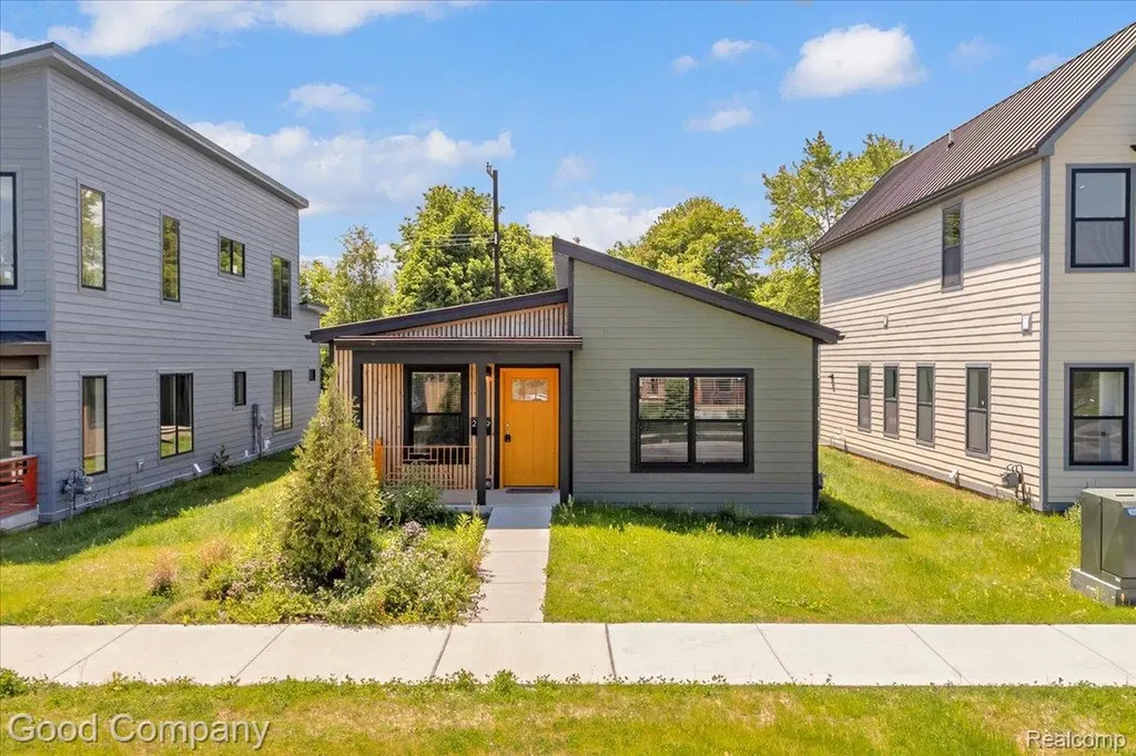 2819 16th Street Detroit City MI 48216