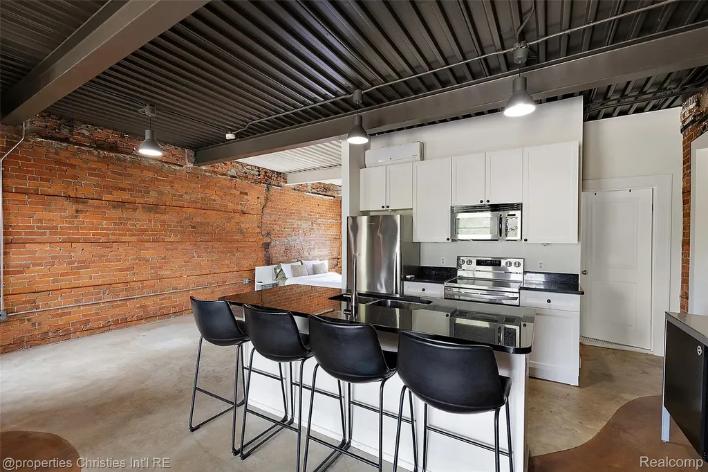 112 Watson Street Detroit City MI 48201