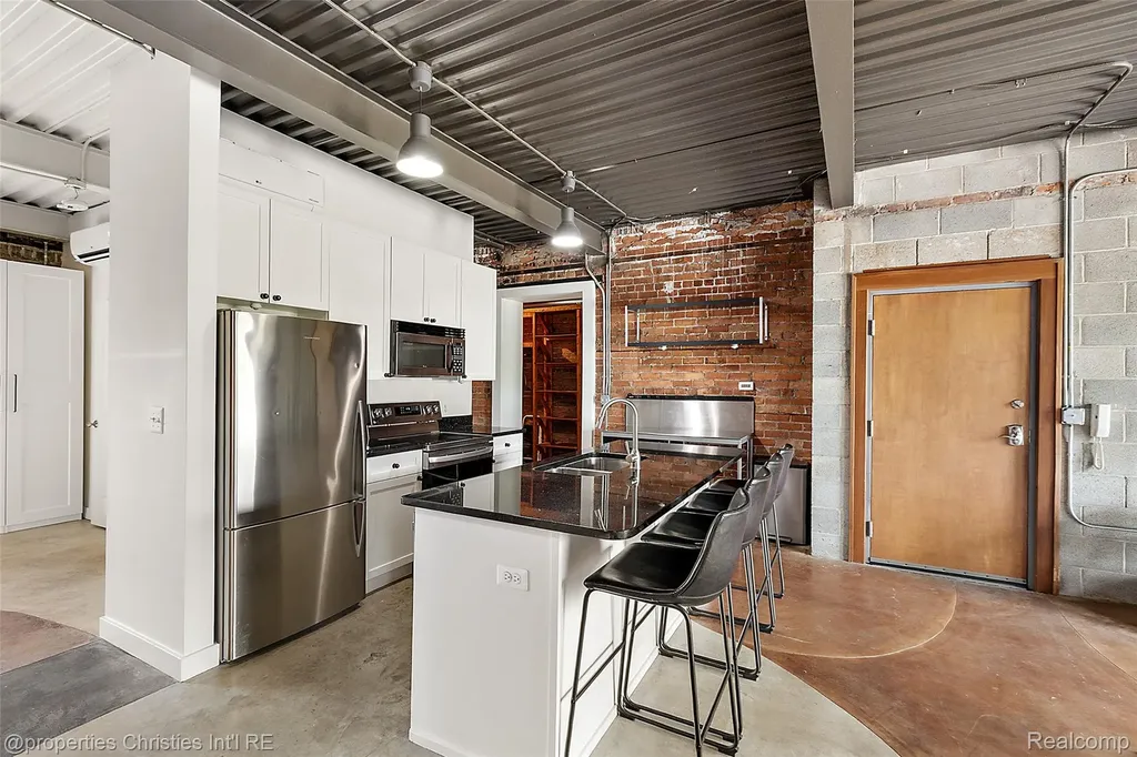 112 Watson Street Detroit City MI 48201