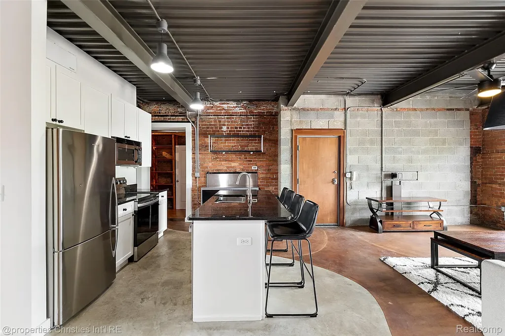 112 Watson Street Detroit City MI 48201