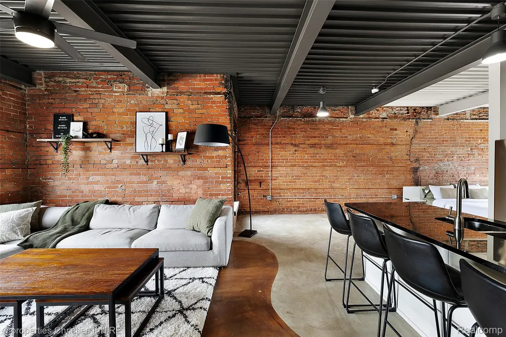 112 Watson Street Detroit City MI 48201