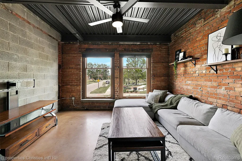 112 Watson Street Detroit City MI 48201