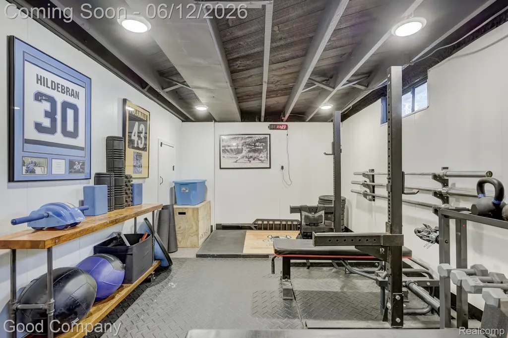 3907 Gardner Avenue Berkley City MI 48072