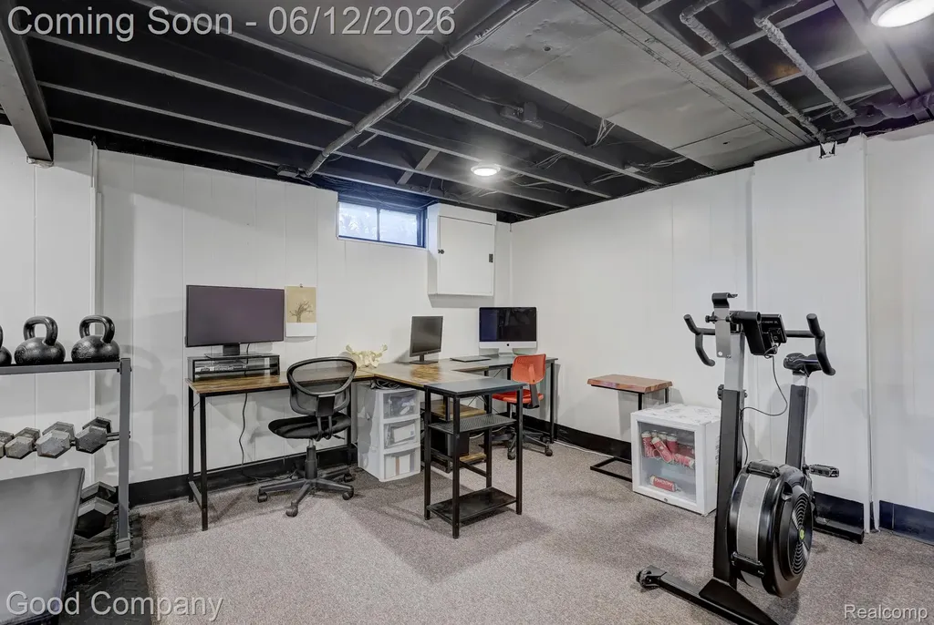 3907 Gardner Avenue Berkley City MI 48072