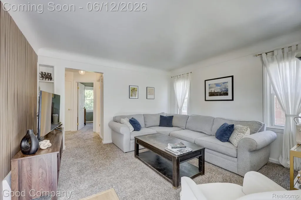 3907 Gardner Avenue Berkley City MI 48072