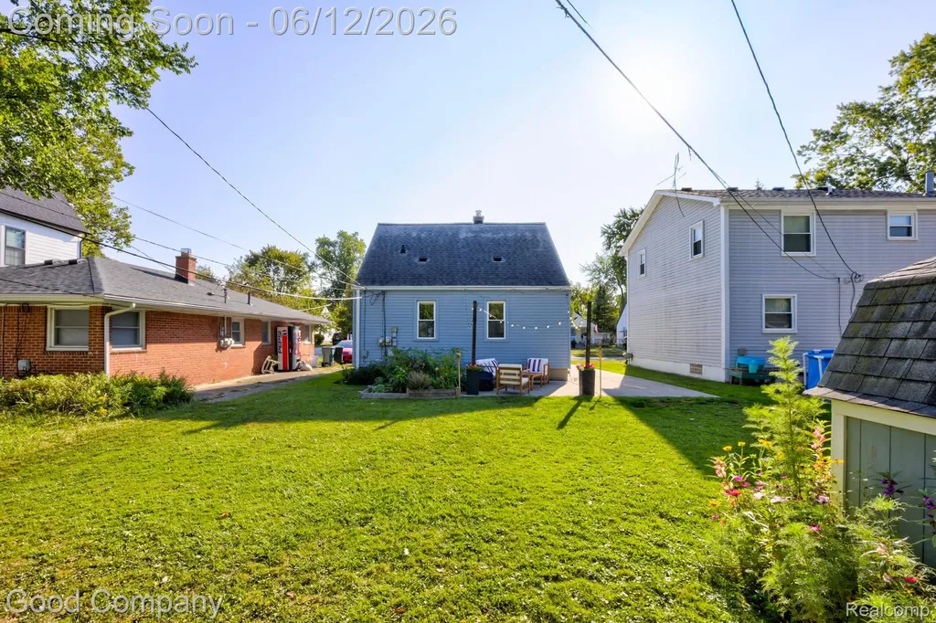 3907 Gardner Avenue Berkley City MI 48072