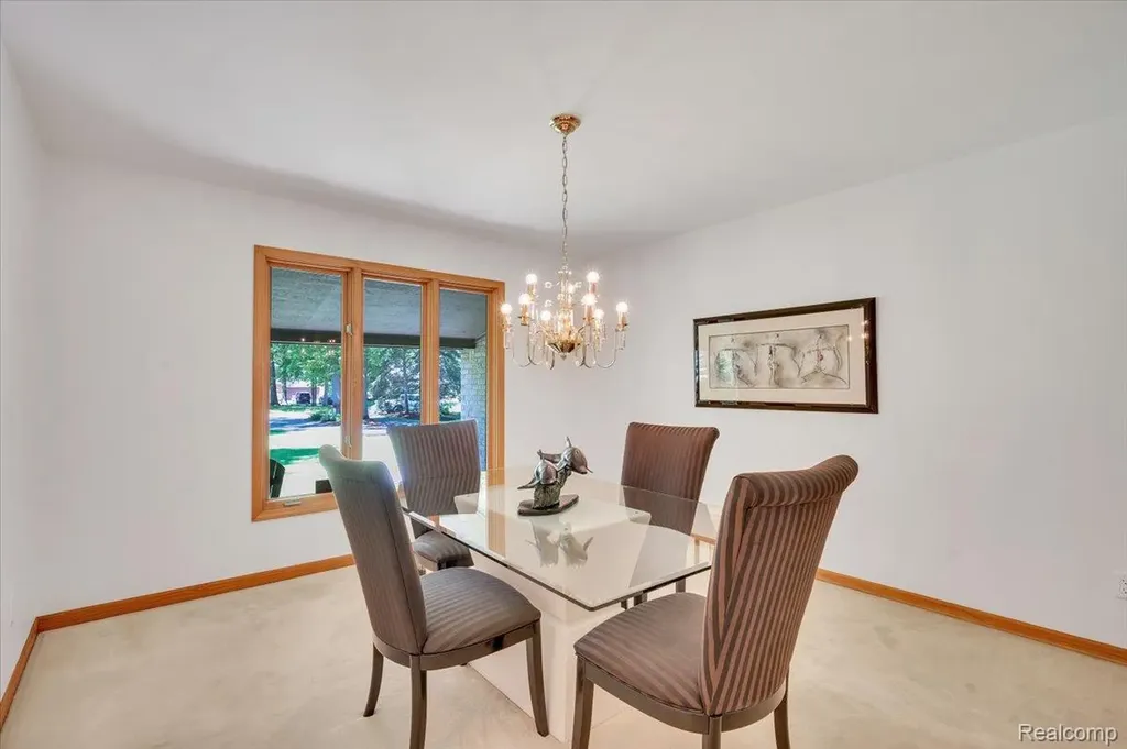 250 Woodcreek Court Commerce Charter Township MI 48390