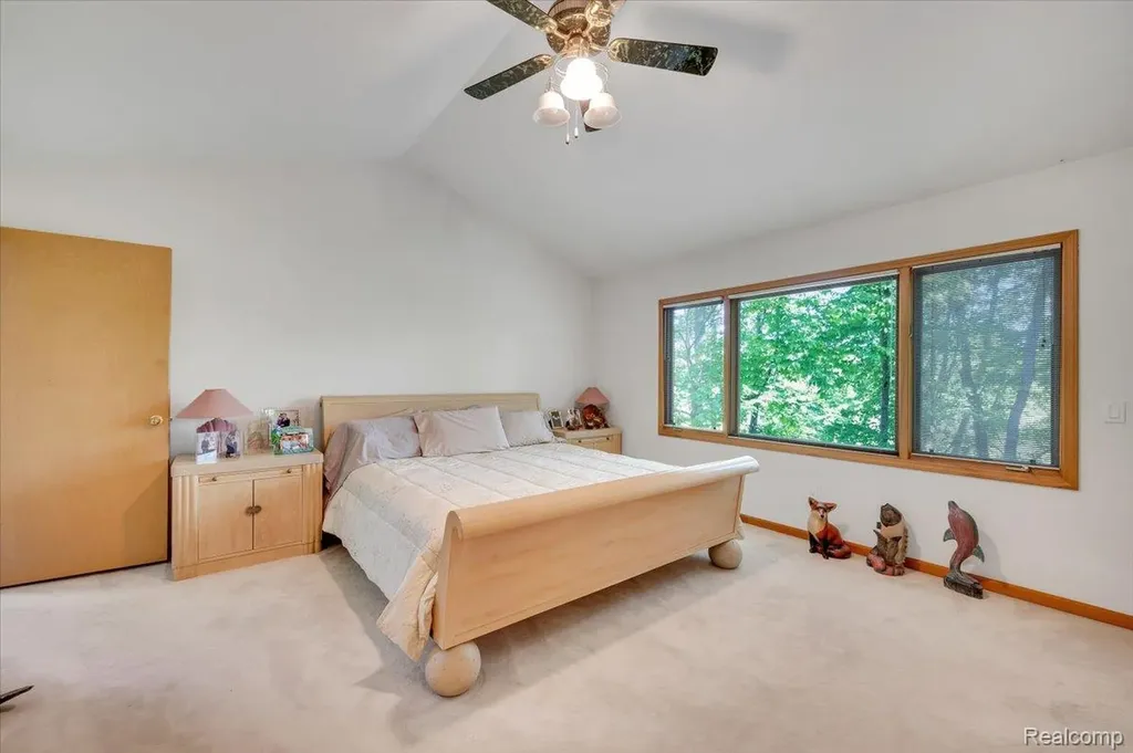 250 Woodcreek Court Commerce Charter Township MI 48390