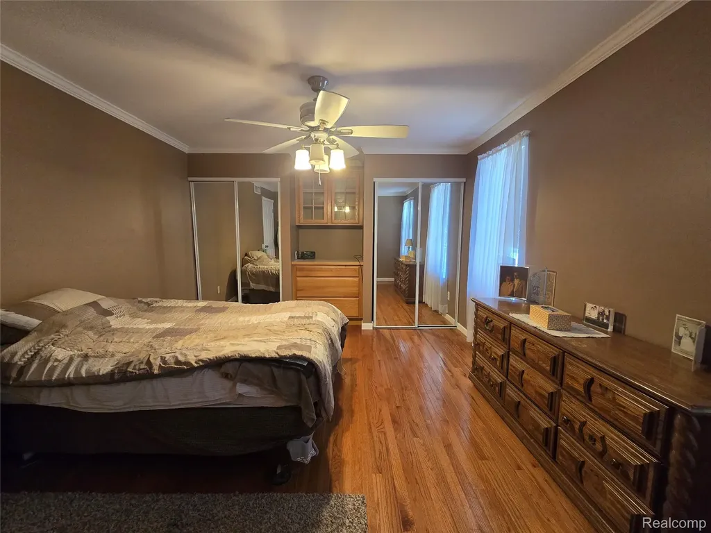 24658 Christina Lane Novi City MI 48375