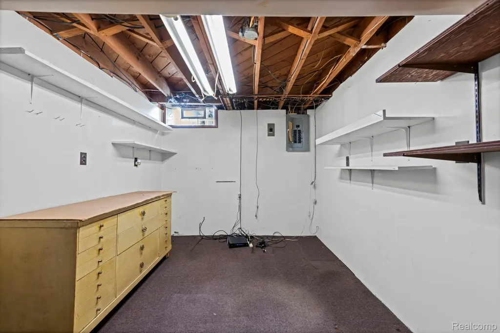 1584 Marion Avenue Lincoln Park City MI 48146