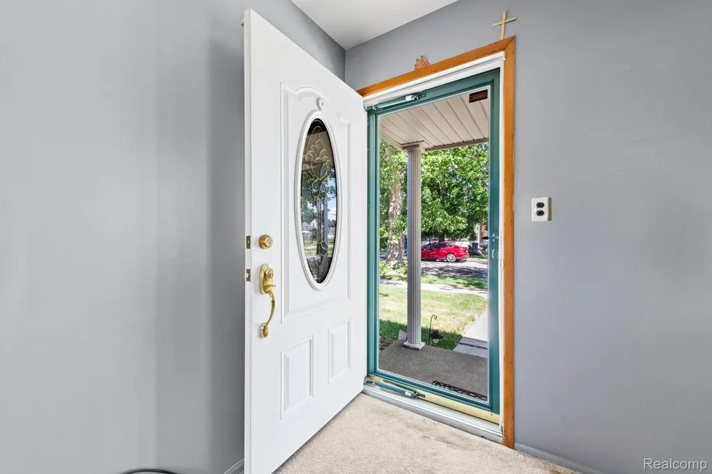 1584 Marion Avenue Lincoln Park City MI 48146