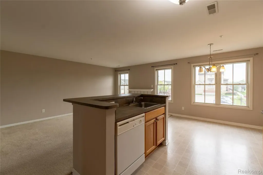 3868 Forester Boulevard Auburn Hills City MI 48326