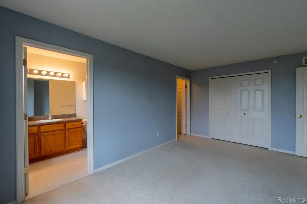 3868 Forester Boulevard Auburn Hills City MI 48326