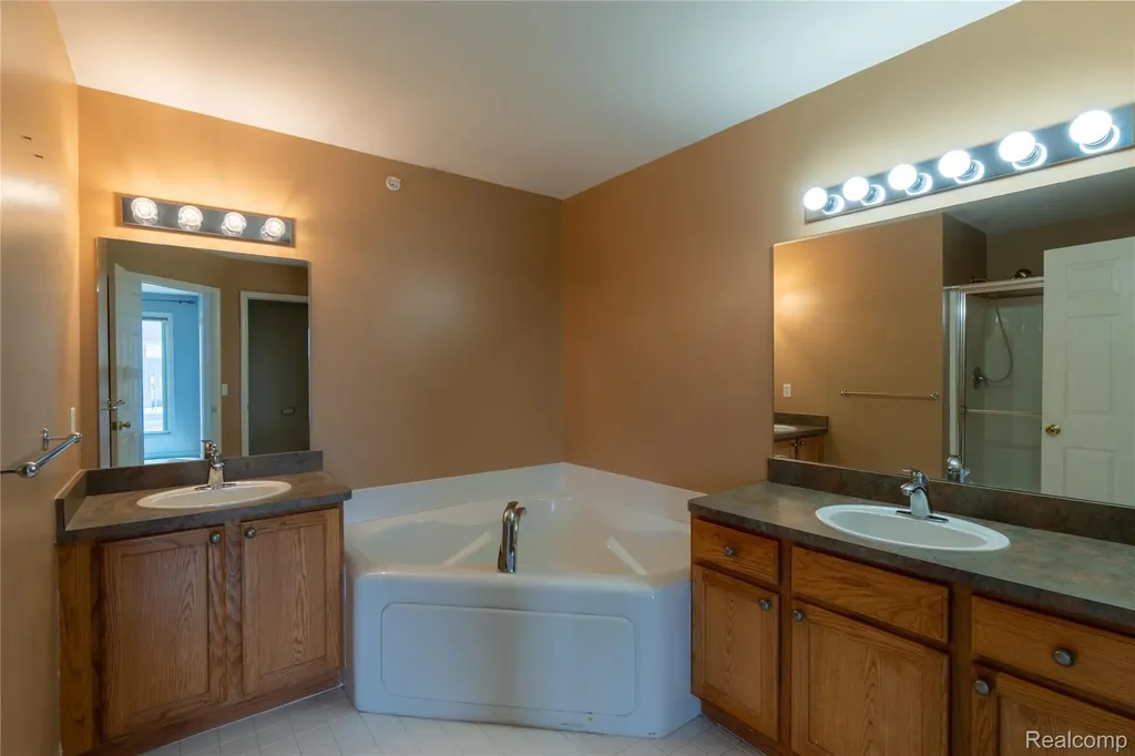 3868 Forester Boulevard Auburn Hills City MI 48326