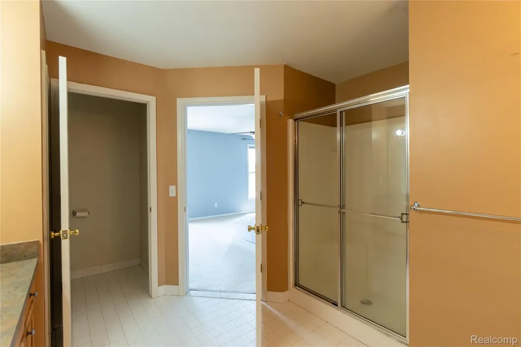 3868 Forester Boulevard Auburn Hills City MI 48326
