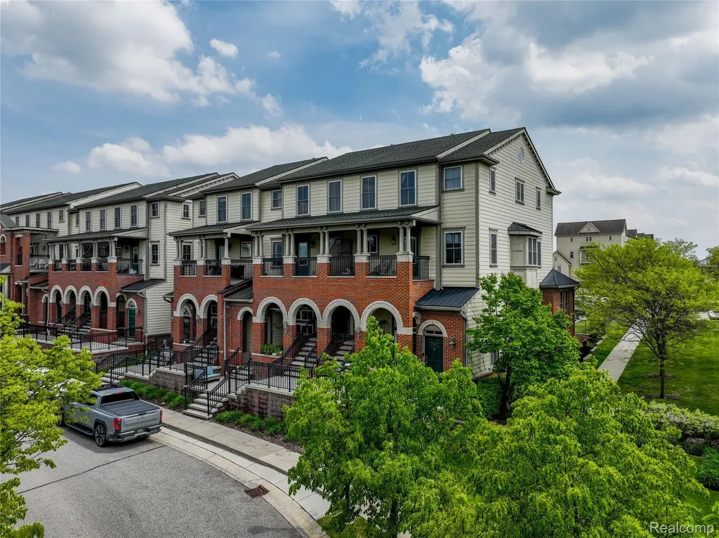 3868 Forester Boulevard Auburn Hills City MI 48326