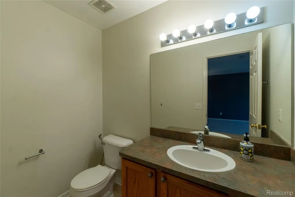3868 Forester Boulevard Auburn Hills City MI 48326