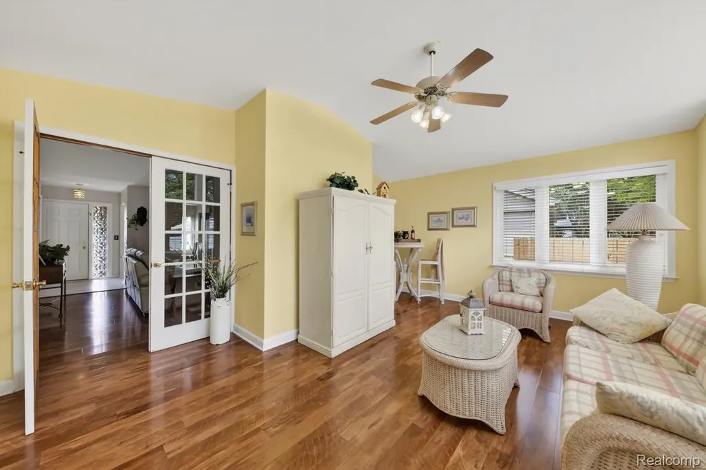 44570 Ridgefield Road Canton Charter Township MI 48188