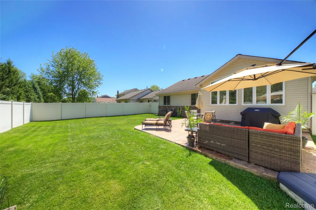 44570 Ridgefield Road Canton Charter Township MI 48188