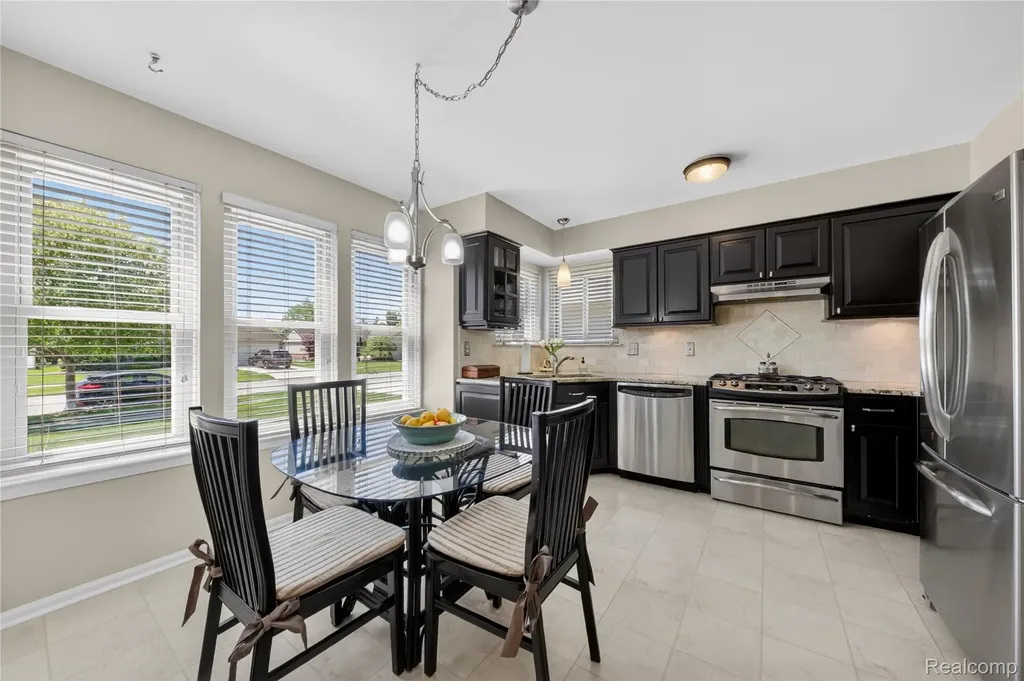 44570 Ridgefield Road Canton Charter Township MI 48188
