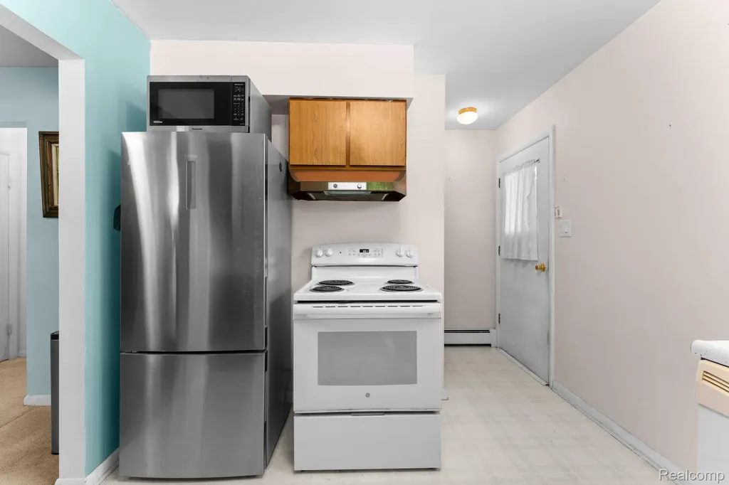 9144 Walnut Drive Northfield Township MI 48189