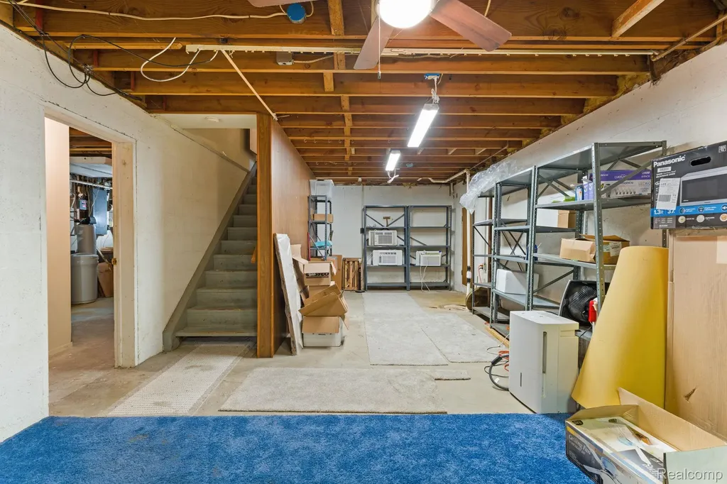 9144 Walnut Drive Northfield Township MI 48189