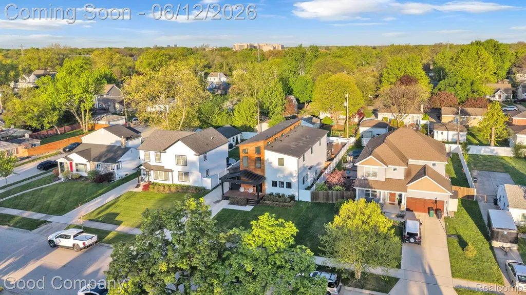 3813 Linwood Avenue Royal Oak City MI 48073