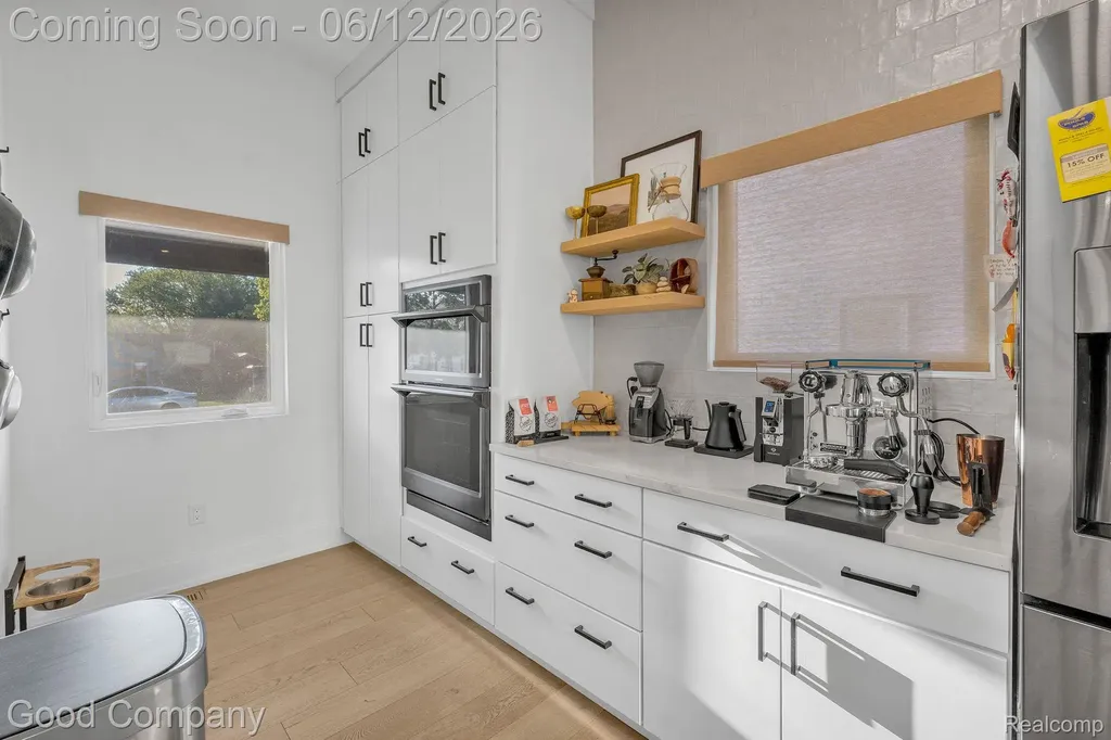 3813 Linwood Avenue Royal Oak City MI 48073
