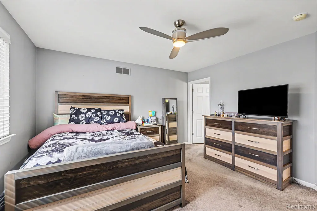 4448 Sunflower Circle Independence Charter Township MI 48346