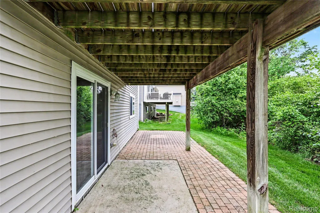 4448 Sunflower Circle Independence Charter Township MI 48346