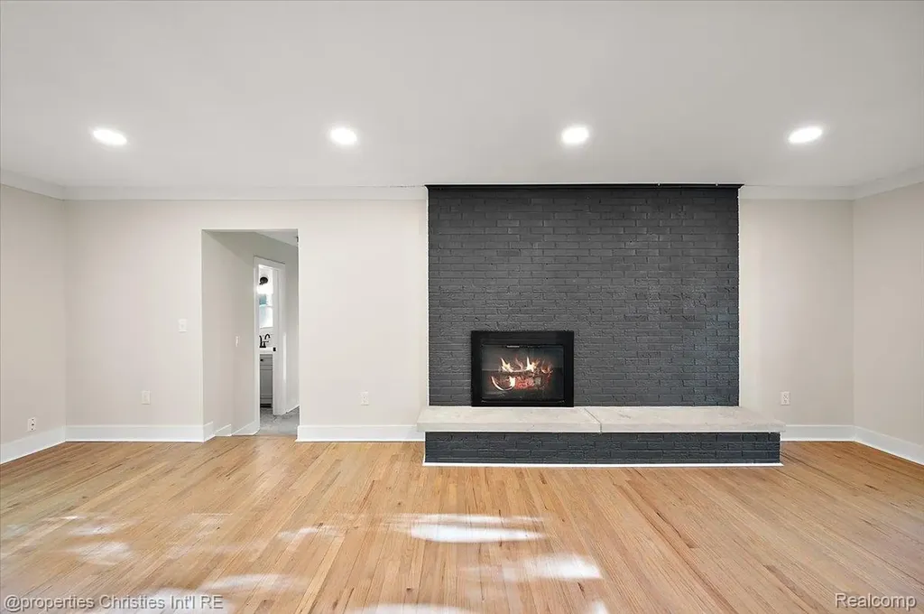 7381 Cathedral Drive Bloomfield Hills City MI 48301