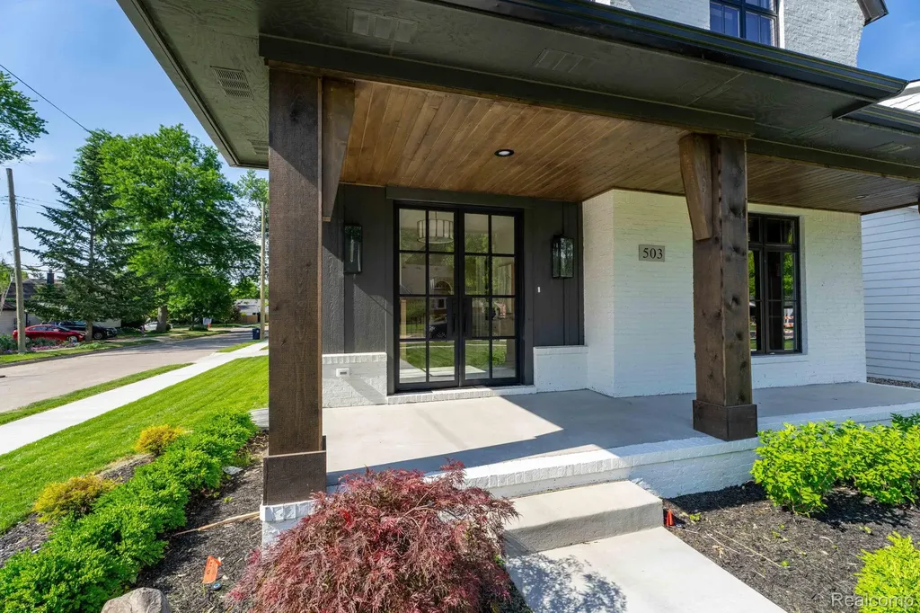 503 Girard Avenue Royal Oak City MI 48073