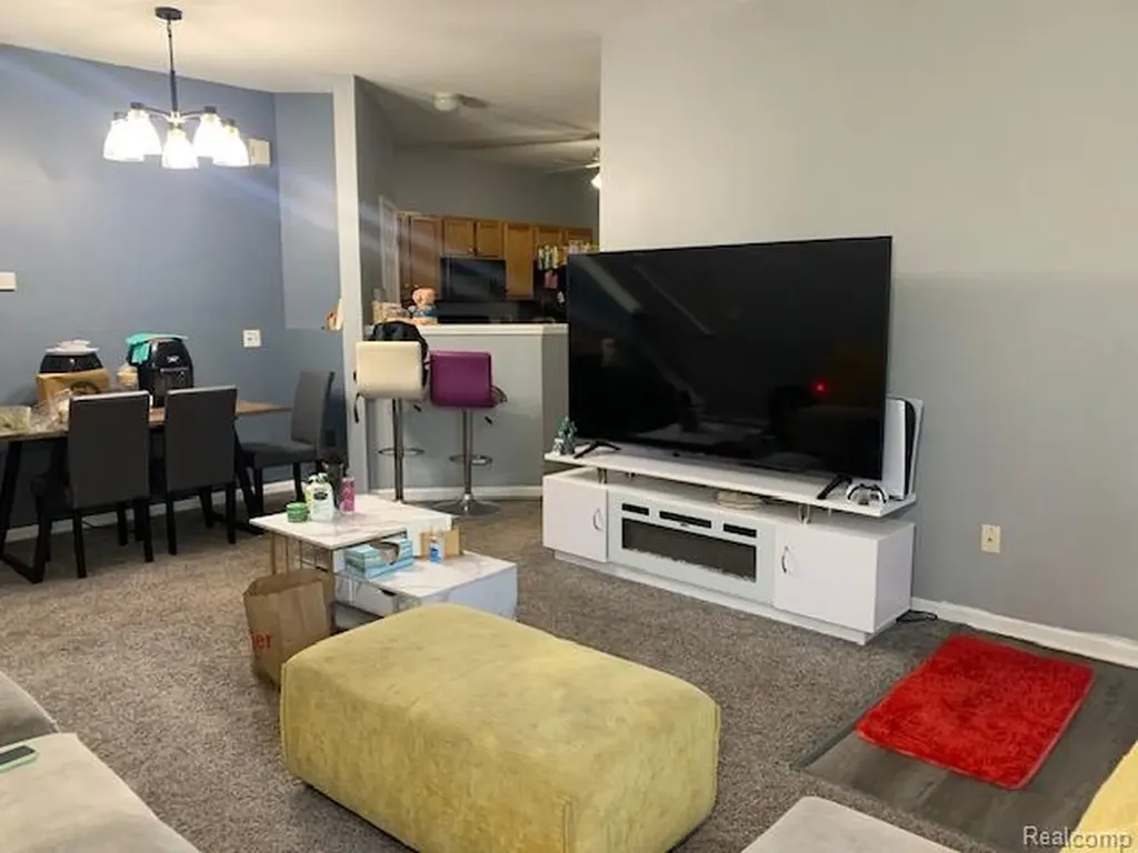 26654 Kirkway Circle Woodhaven City MI 48183