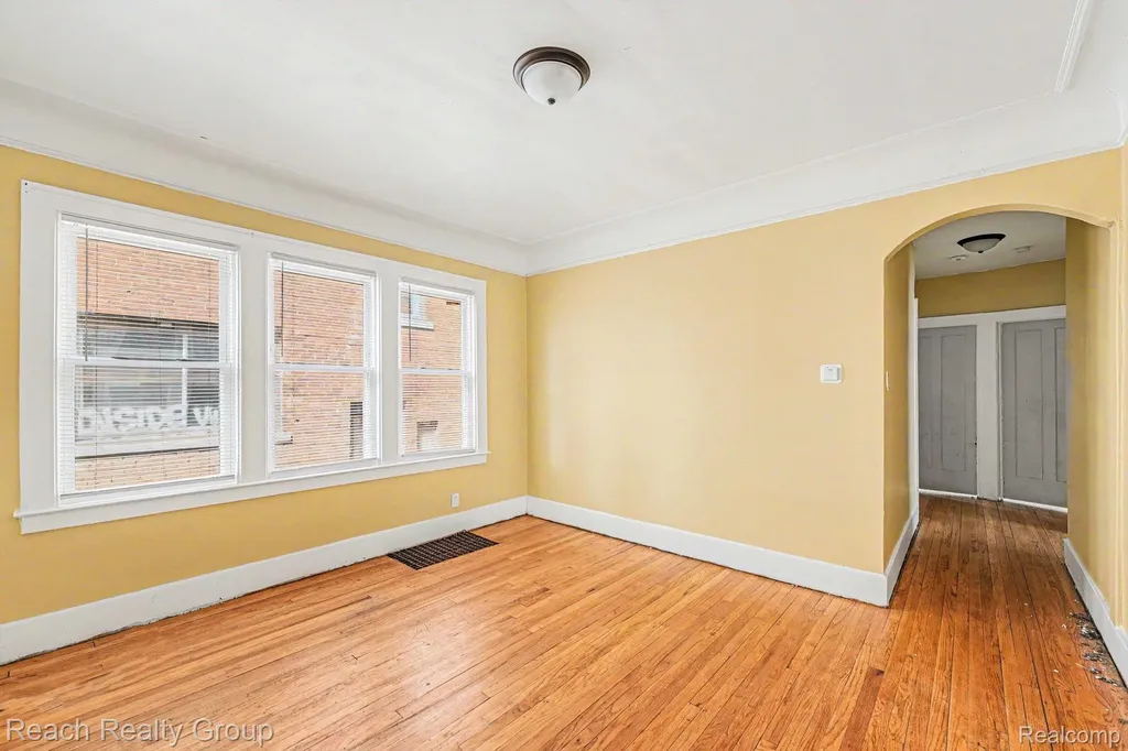 2984 Clements Street Detroit City MI 48238