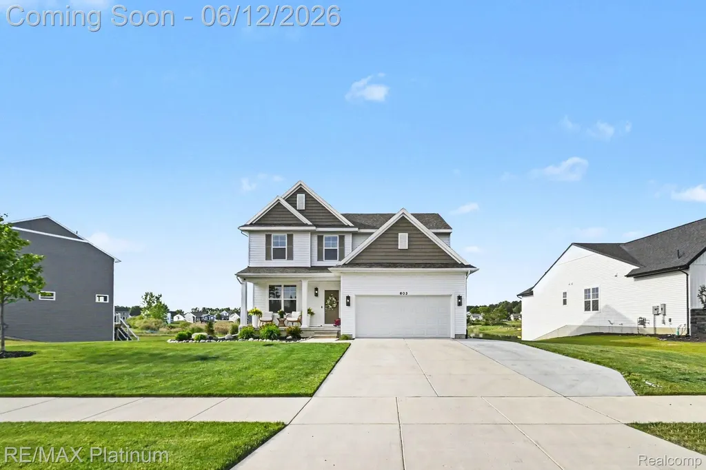 603 Land Bridge Perry City MI 48872