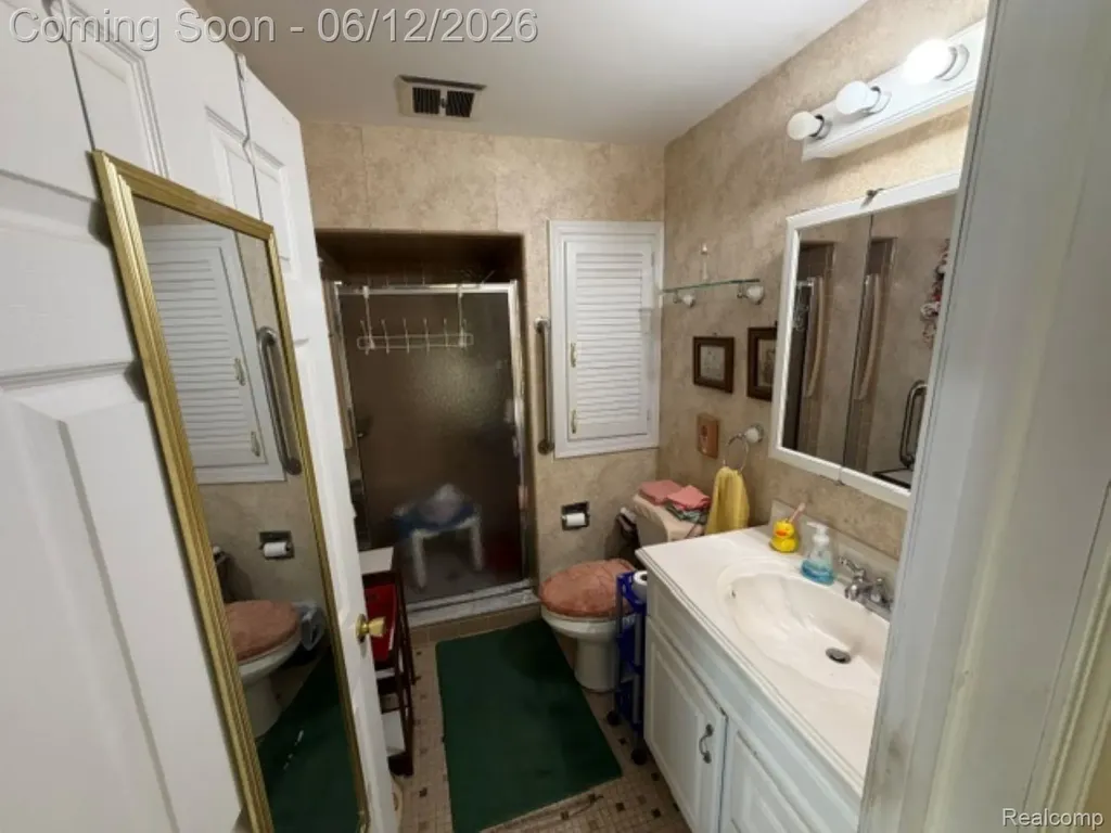 53151 Fairchild Road Chesterfield Township MI 48051