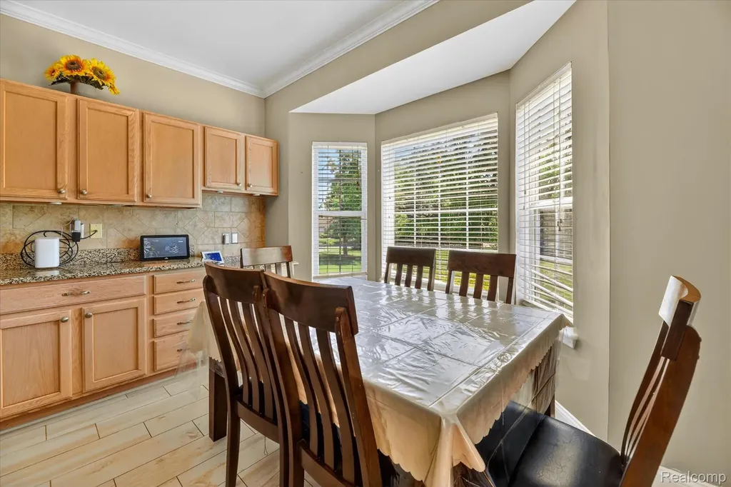 5324 Sequoia Court Burton City MI 48439
