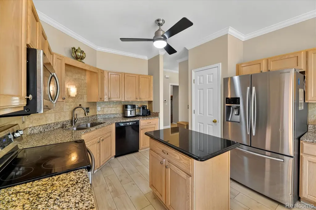 5324 Sequoia Court Burton City MI 48439