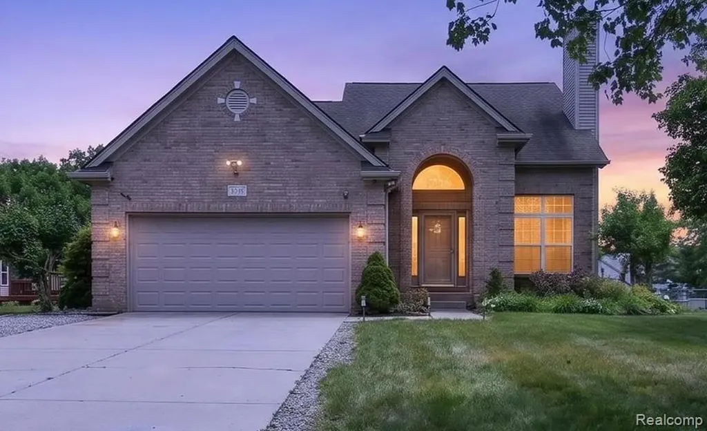 5324 Sequoia Court Burton City MI 48439