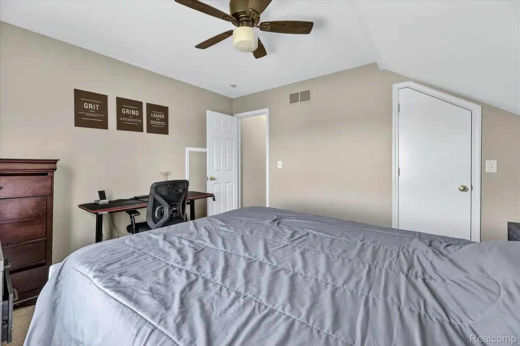 5324 Sequoia Court Burton City MI 48439