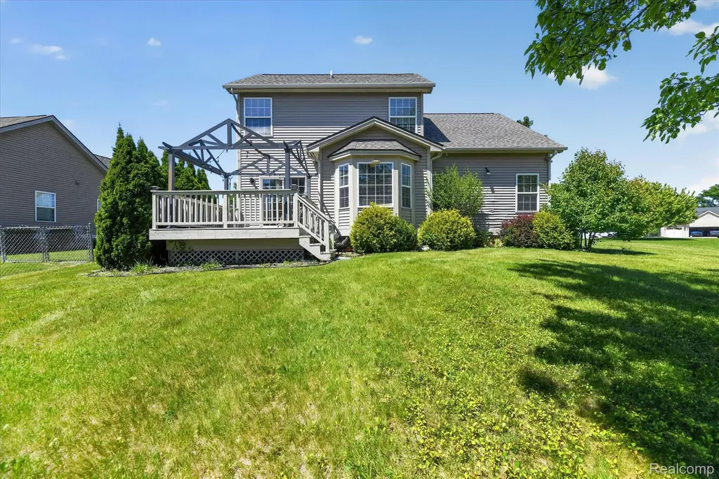 5324 Sequoia Court Burton City MI 48439