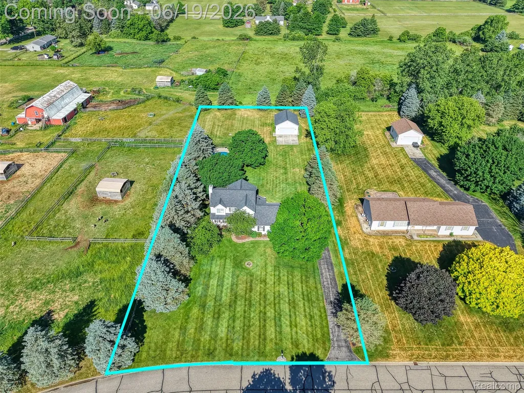 5900 Carter Court Marion Township MI 48843